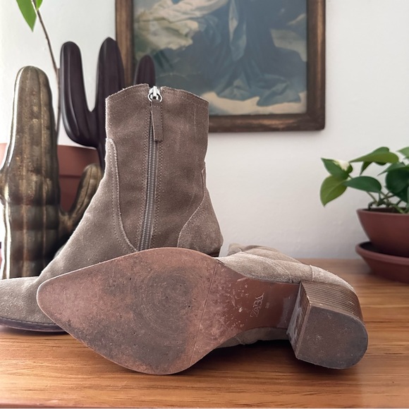 Tawny Zara Rough-out Suede Ankle Bootie with Zipper 7.5 - Picture 3 of 5